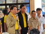 ให้การต้อนรับนายพีระพันธ์ุ สาลีรัฐวิภาค