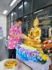 รดน้ำขอพรผู้ใหญ่ที่เคารพ