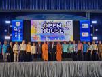 Open House เปิดบ้านฟ้า-ขาว